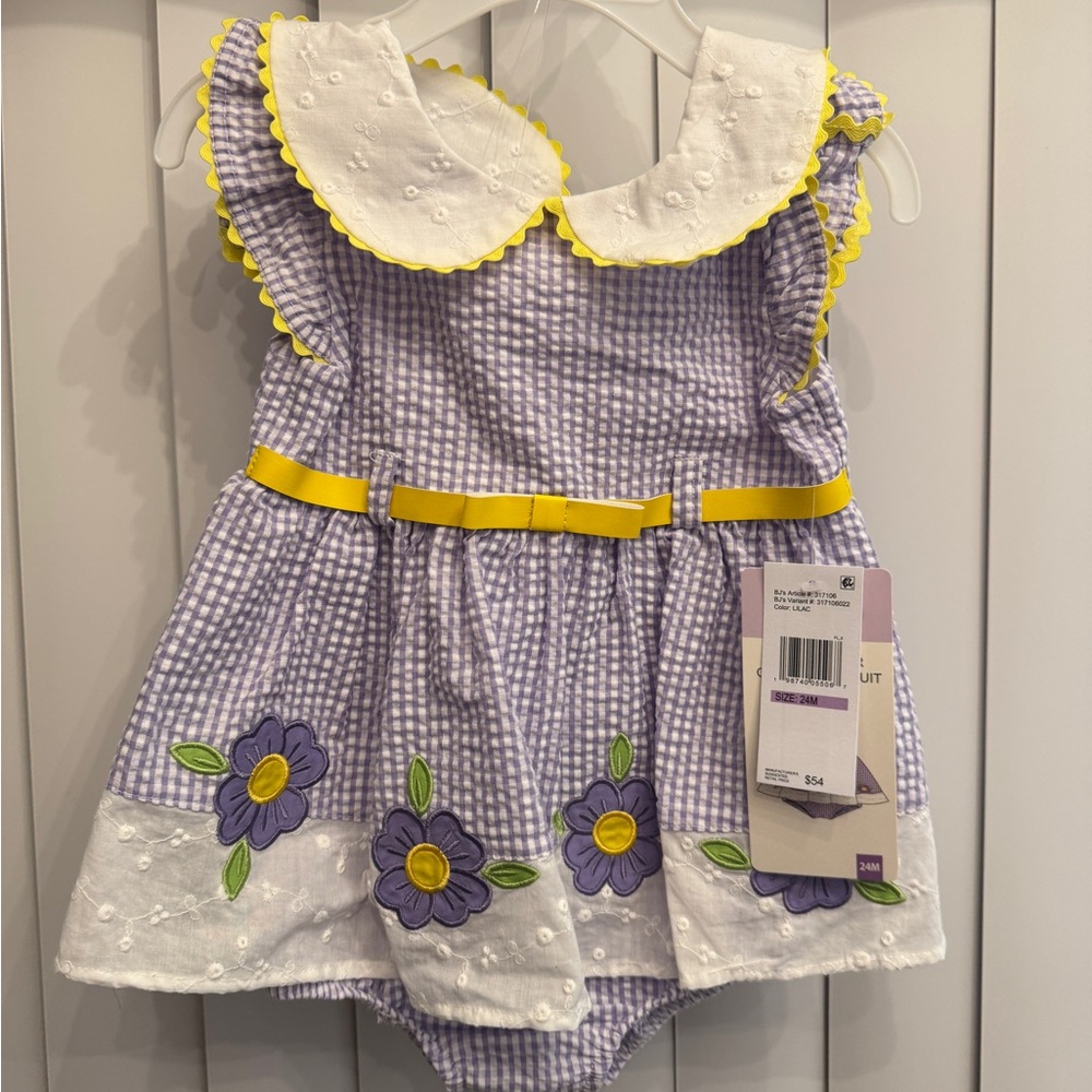 Lilac summer dress with collar